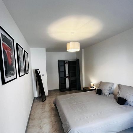 Appartement T2 Dans Le Centre Ville De Carcassonne Esterno foto