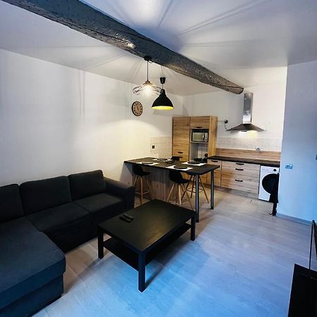 Appartement T2 Dans Le Centre Ville De Carcassonne Esterno foto