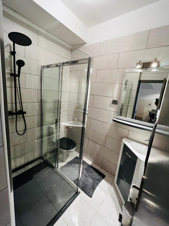 Appartement T2 Dans Le Centre Ville De Carcassonne Esterno foto